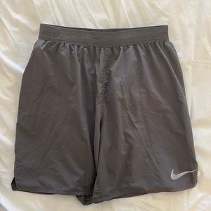 Nike running shorts- men’s!!